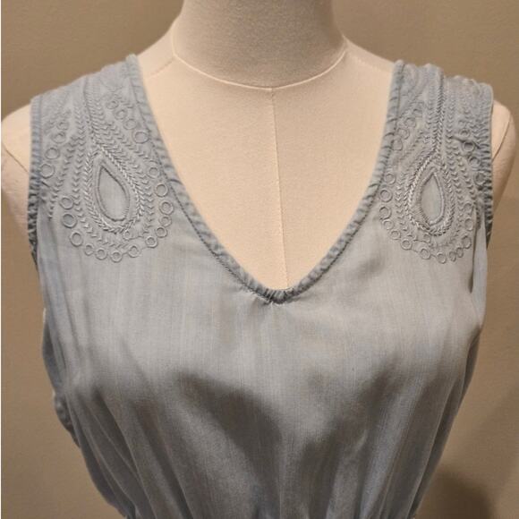 Anthropologie Holding Horses Sleeveless Chambray Embroidered Dress Small - Picture 4 of 12